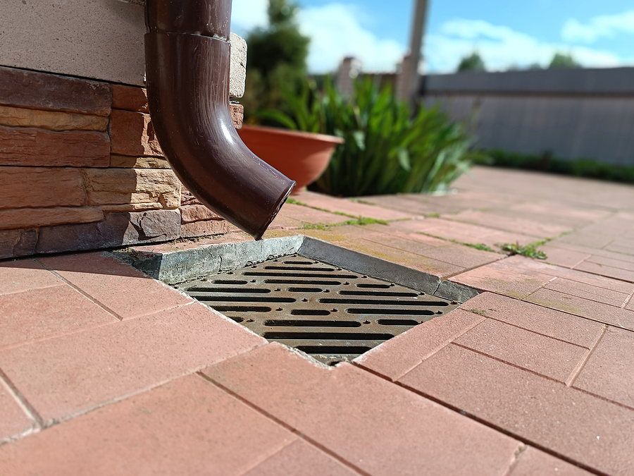 Plastic Drain Pipe With A Drain Pipe Shoe At The End. Attaches T